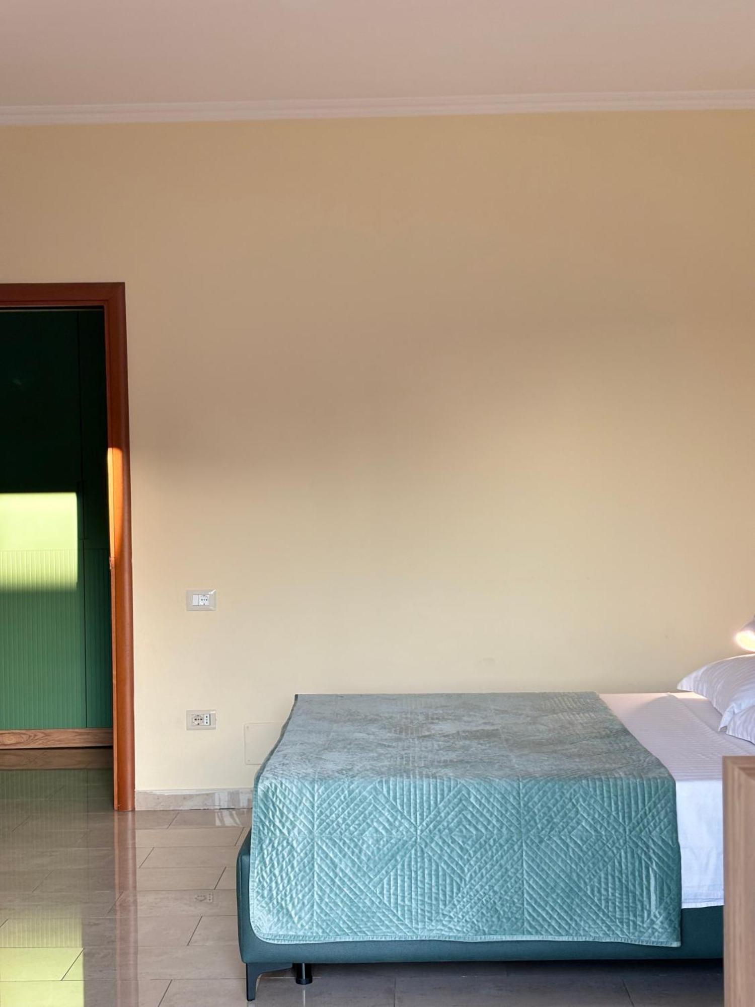 Tam 2Bdr Center Taiwan Apartment Tirana Exteriér fotografie