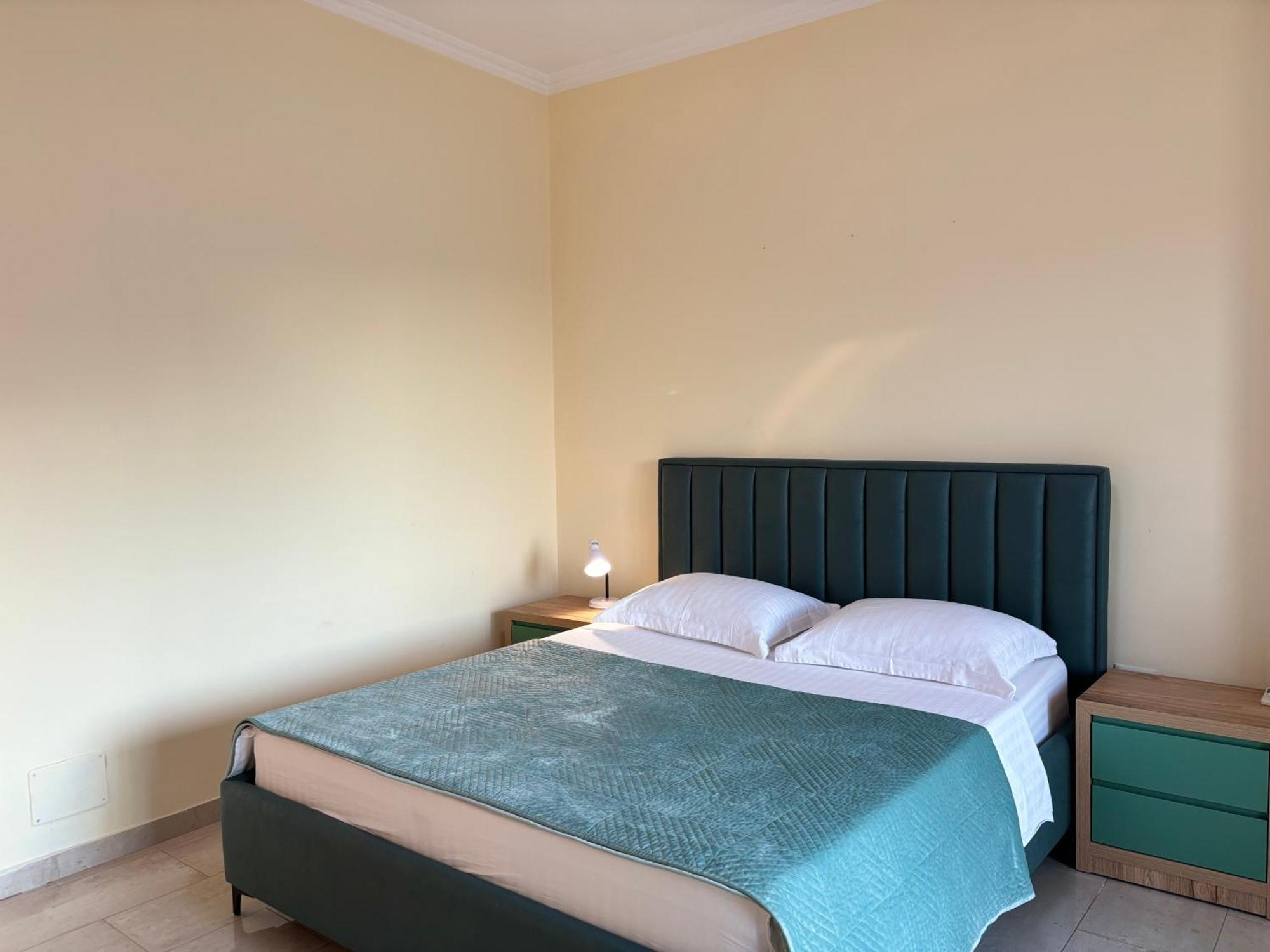 Tam 2Bdr Center Taiwan Apartment Tirana Exteriér fotografie