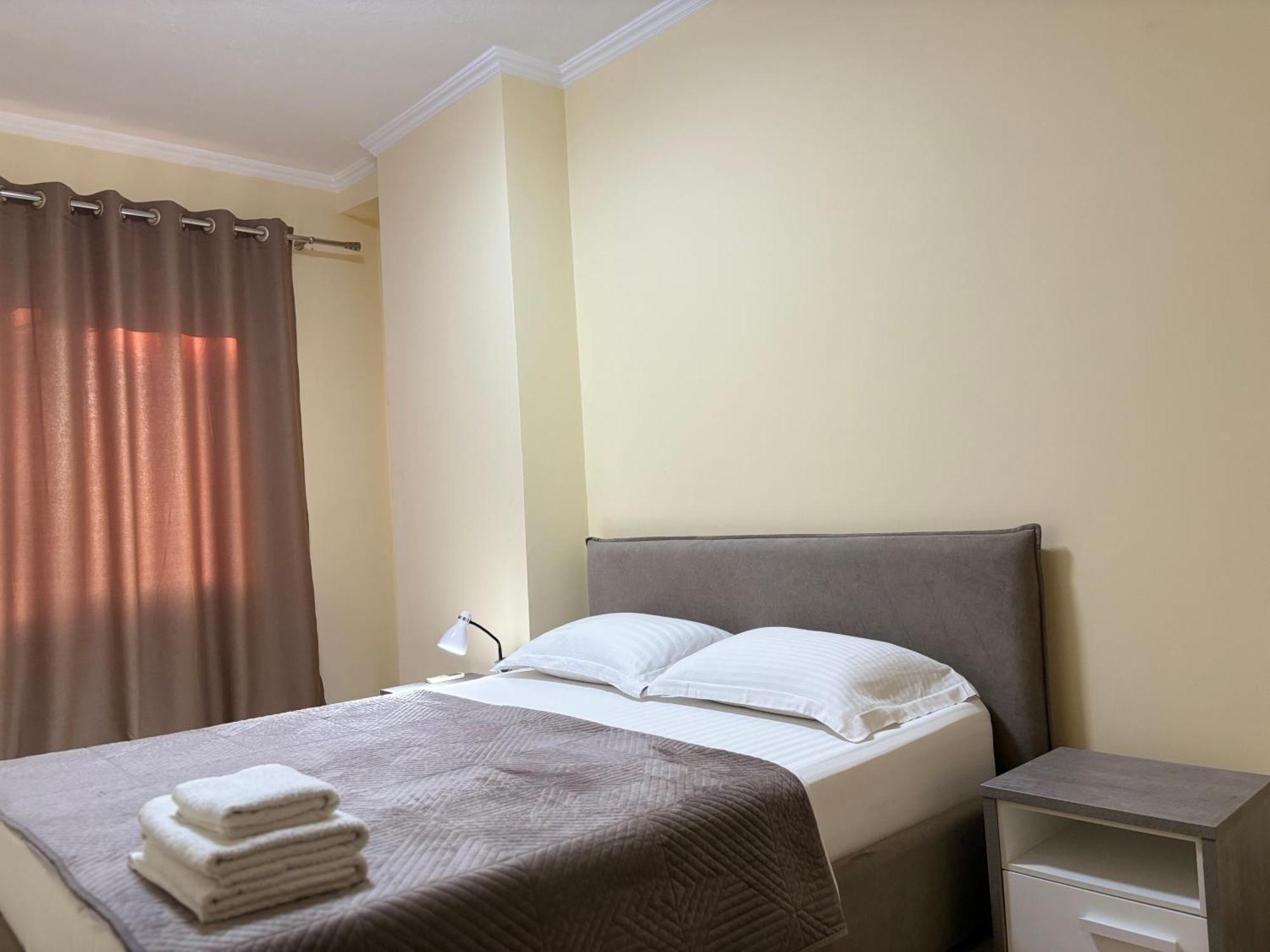 Tam 2Bdr Center Taiwan Apartment Tirana Exteriér fotografie