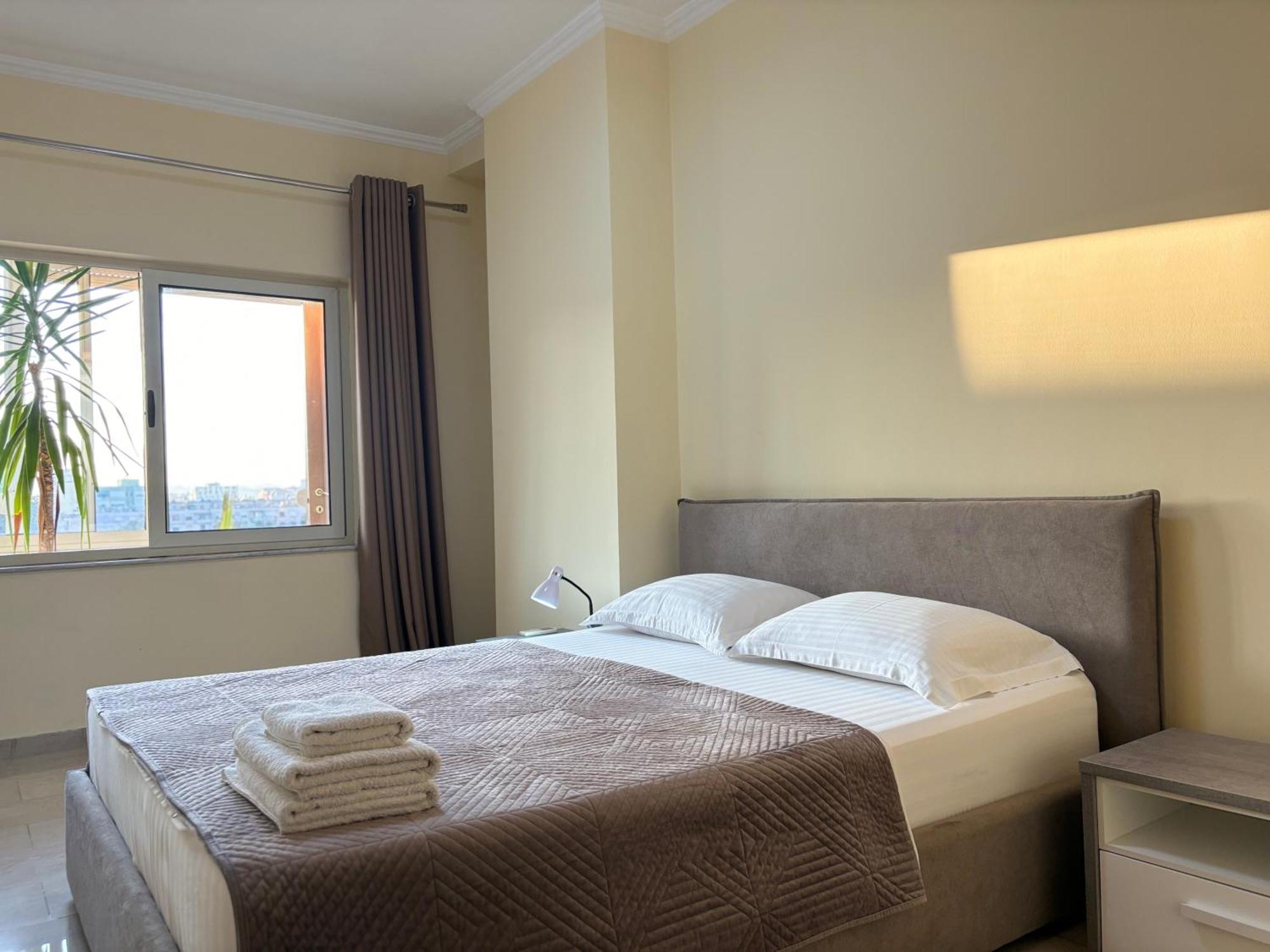 Tam 2Bdr Center Taiwan Apartment Tirana Exteriér fotografie