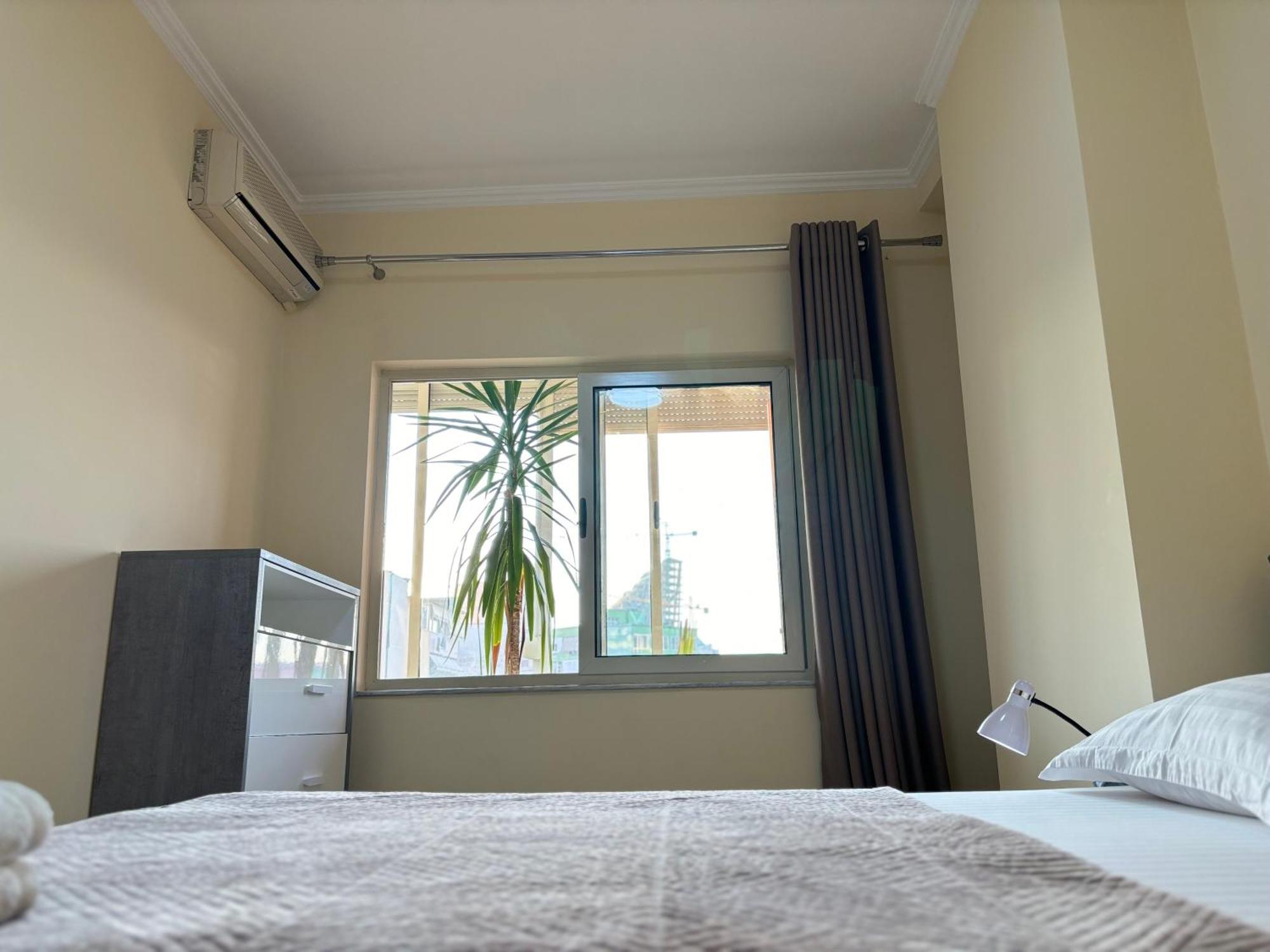 Tam 2Bdr Center Taiwan Apartment Tirana Exteriér fotografie
